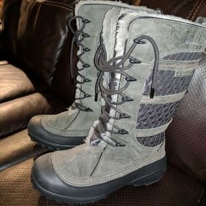 Columbia boots